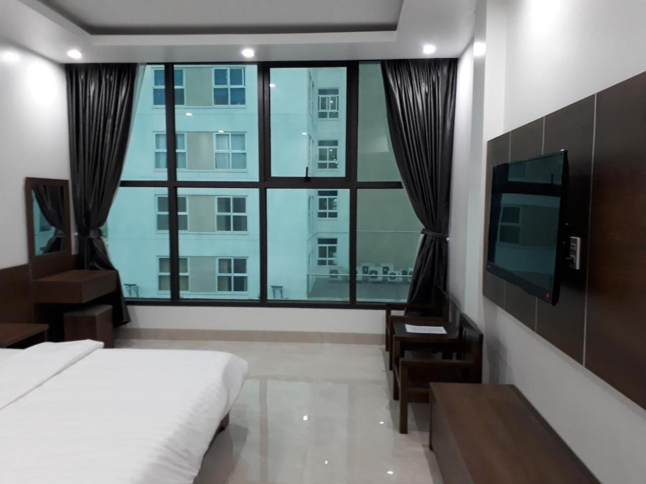 Toan Phuong Hostel Ha Long Exterior photo